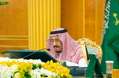 سبق في أسبوع: قرارات ملكية.. تخفيض سعر البنزين.. وترامب يهدد بضرب إيران