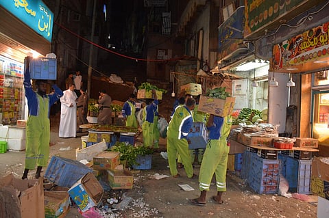 مكة.. حملة أمنية تُصادر أكثر من 5 آلاف كيلو لحوم وخضار