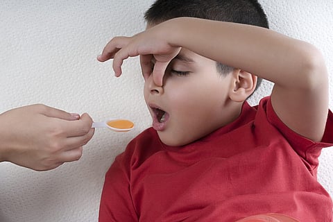 انتبهوا لأبنائكم.. 9 نصائح لاستخدام أدوية الأطفال بأمان