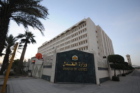 "العدل" عن عدد عمليات التحقق الإلكتروني: 32 ألف صك عقاري في 9 أشهر