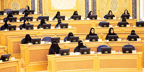 "الشعلان": توصية انخراط أساتذة الجامعات بالتجارة محاباة