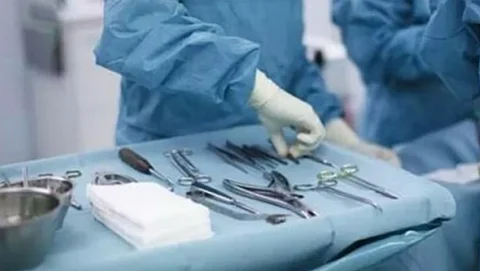 نجاح عملية نادرة ومعقدة لإنقاذ حياة حامل باستبدال الصمام التاجي