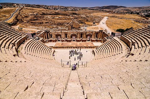 3 سياح إسبان يتعرّضون للطعن في جرش بالأردن
