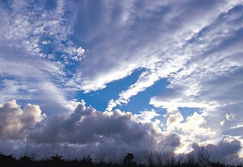 "موجة برد قارسة" في الطريق.. انخفاض ملحوظ للحرارة يزامن "رياح شمالية باردة"