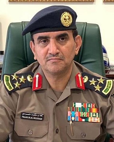 "القحطاني" ينقل تعازي وزير الداخلية في وفاة العميد "الخليوي"