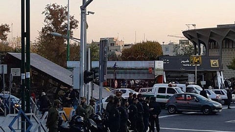 بعد مظاهرات الأمس.. تجدُّد احتجاجات "الوقود" بإيران ومحاولة لإحراق مستودع