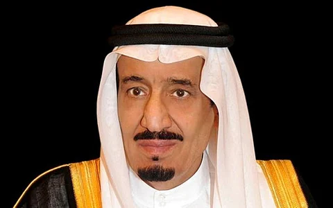 خادم الحرمين الشريفين الملك سلمان بن عبدالعزيز آل سعود - حفظه الله - 