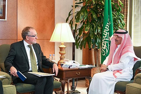 وزير المالية يلتقي سفير ألمانيا