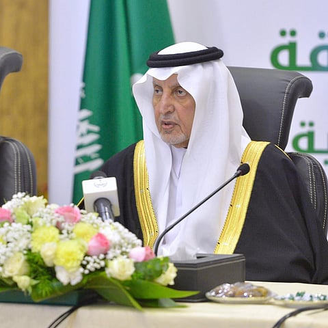 شاهد.. "الفيصل" يستعرض المشاريع التنموية بالطائف وميسان والموية