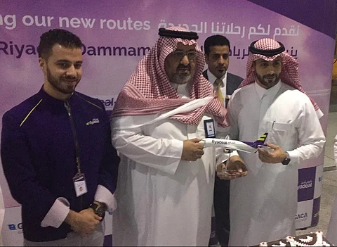 "طيران أديل" يحتفل بتدشينه أولى رحلاته المنتظمة من مطار ينبع