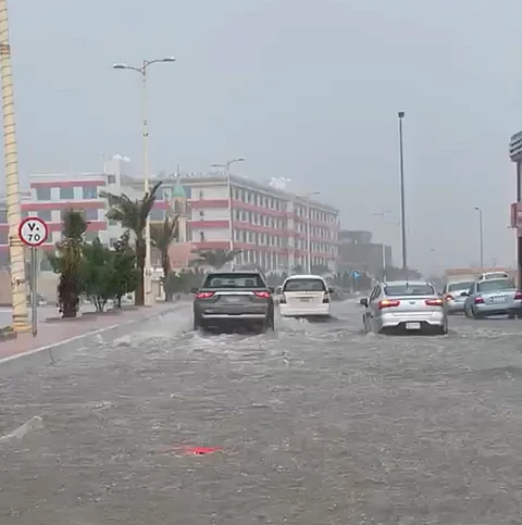 انهمر المطر على جازان فانكشفت الحقيقة.. السكان: أين الـ 500 مليون؟