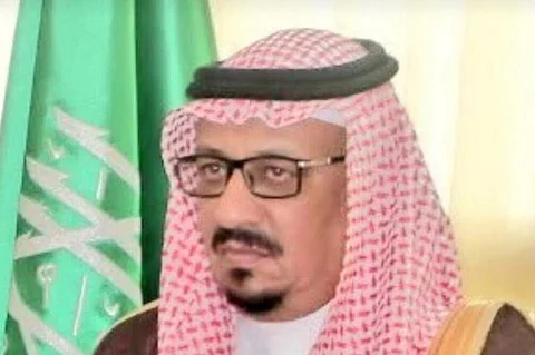 محافظ يدمة يهنّئ خادم الحرمين الشريفين بذكرى البيعة الخامسة