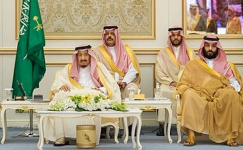 أمير حائل ونائبه ومسؤولون بالمنطقة: رؤية 2030 دفعت روح الشباب في مفاصل الدولة