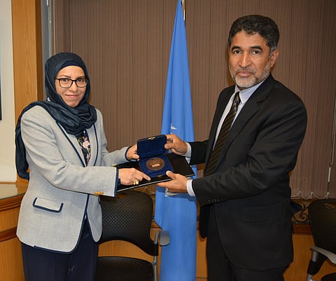 البروفيسورة الحمود تحصد جائزة الصحة العالمية "لمكافحة السرطان"