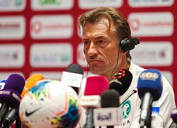 رينارد : أهدرنا العديد من الفرص .. وهذا سبب غياب تمبكتي وخبراني