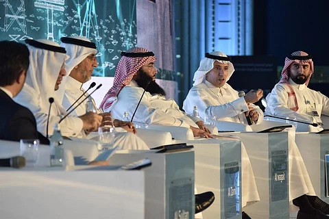 8 توصيات في ختام أعمال المؤتمر السعودي للشبكات الذكية 2019 بجدة