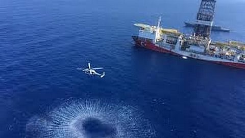 بعد صاروخ الردع المصري.. استفزاز تركي في "المتوسط": قاعدة وطائرات!