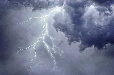 نجران والباحة.. الدفاع المدني يتفاعل مع التنبيهات داعيًا للحذر