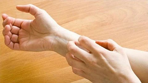 "الجرب" يغزو محافظات تركية.. ووزارة الصحة: توجهوا للمستشفيات فوراً