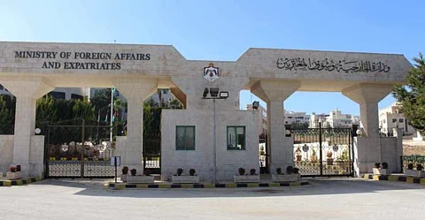 الخارجية الأردنية تنفي ترحيل السعودية مواطنين أردنيين بملابس داخلية