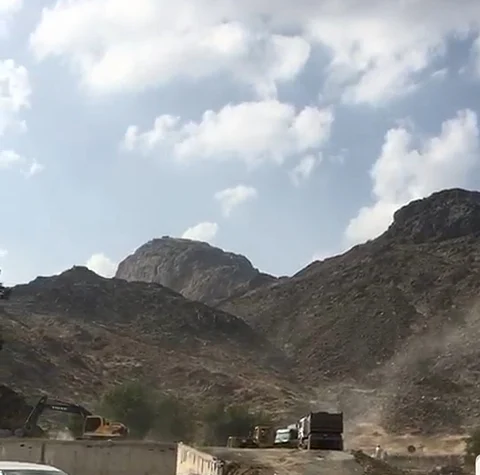 مصادر تنفي إنشاء "تلفريك جبل النور" بمكة.. وهذه قصة الفيديو المتداول