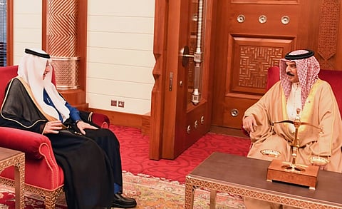 ملك البحرين يستقبل "العثيمين" ويبحثا القضايا التي تهم الأمة الإسلامية