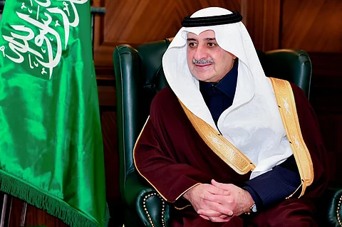 أمير تبوك يرعى تسليم 635 أسرة لوحدات الإسكان التنموي