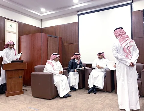 تنظيم ورشة نقاش عن نظام المشتريات الحكومية الجديد بمكة