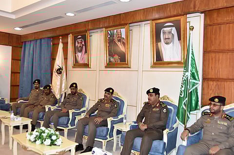 تكريم منسوبين لشرطة حائل ومديرها نظير تفانيهم في أداء الواجب