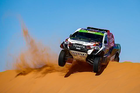 رالي داكار: تنافس ثلاثي مستمر على صدارة فئة السيارات.. والراجحي رابع الترتيب العام