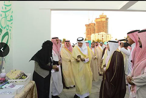 "الفيصل" يزور جناح "جامعة المؤسس" المشارك في فعاليات الحديقة الثقافية بجدة