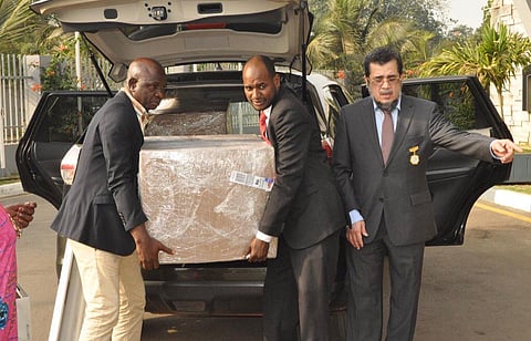 "البلسم" الدولية تصل إلى غينيا محملة بالتبرعات الطبية