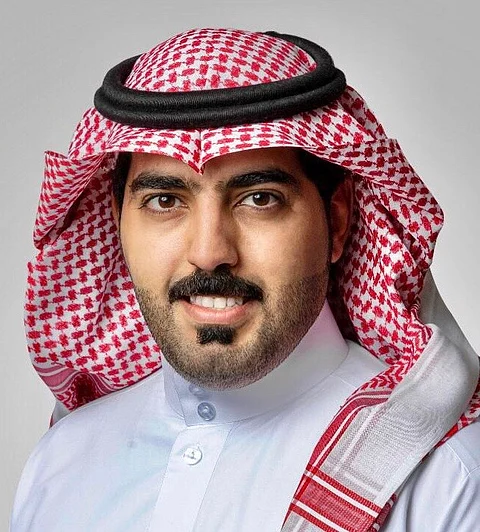 مختص يبلور علاقة ضعف النظر بتدني مستوى الأطفال الدراسي: هذه علاماته
