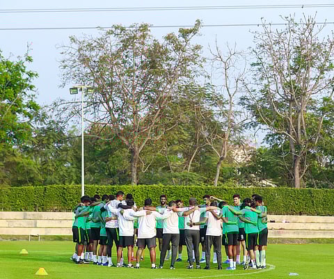 "أخضر 23" يبدأ الإعداد لنصف النهائي الآسيوي