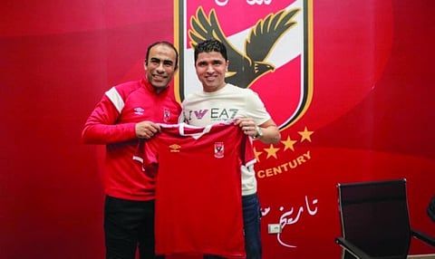 اعتزال التايب يجمع الهلال بالأهلي المصري.. 28 مارس