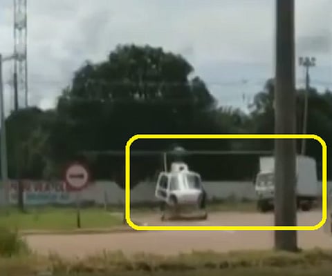 فيديو صادم.. شاهد ما فعلته "مروحة هليكوبتر" بشاحنة على الطريق