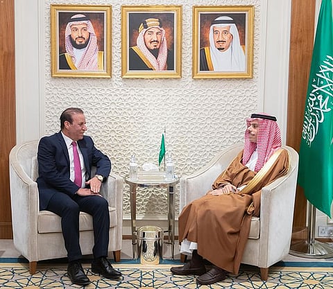 وزير الخارجية يستعرض مع سفير العراق أبرز المستجدات والعلاقات الثنائية