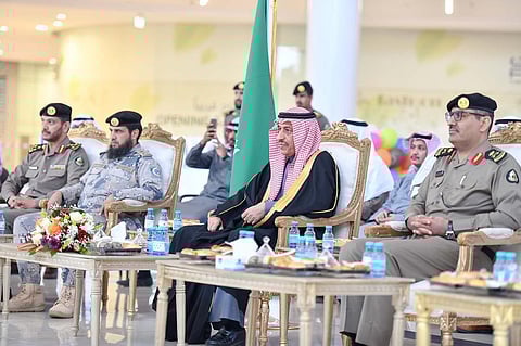 وكيل إمارة تبوك يدشن المعرض المصاحب لحملة" أمنكم وسلامتكم هدفنا"