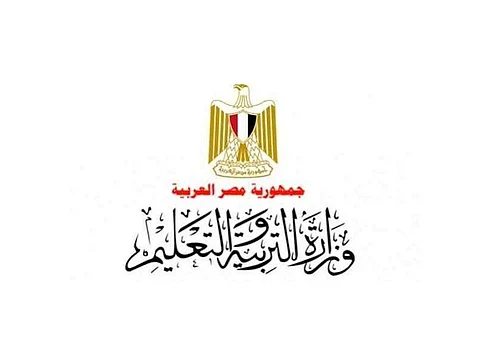 مصر .. راقصة على السبورة تتسبّب في إقالة مدير مدرسة وفصل 22 طالباً