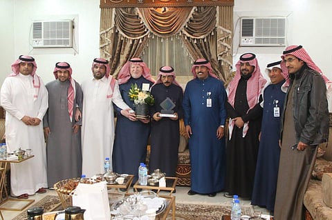 "إعلاميون" تحتفي برواد الإذاعة السعودية في يومهم العالمي