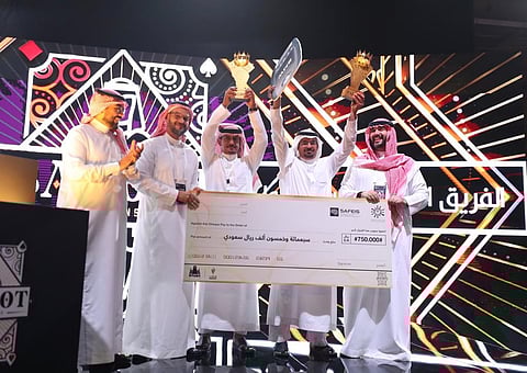 سعود وفهد الشيباني يتوجان بلقب بطولة "شتاء الرياض للبلوت"