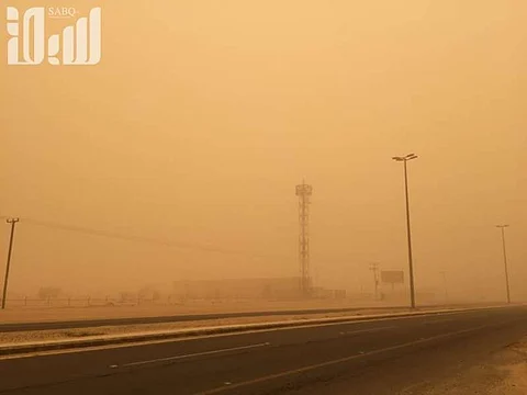 تنبيه لـ"الأرصاد": رياح نشطة وأتربة مثارة على منطقة نجران