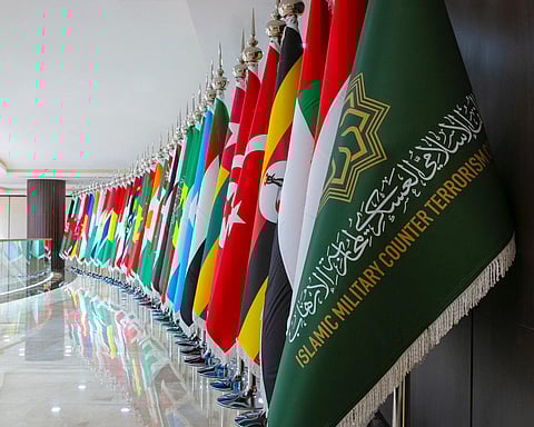 "التحالف الإسلامي العسكري لمحاربة الإرهاب".. أنموذج المبادرة الإسلامية للتصدي للتطرف