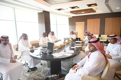 مدير جامعة جازان يُدشن خدمات تقنية وإلكترونية حديثة