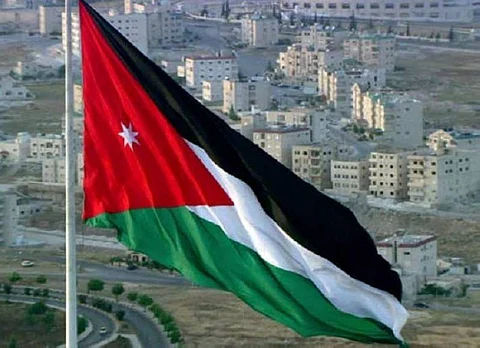 الأردن تعيد 7 عراقيين من الحدود إلى بلادهم لارتفاع حرارتهم