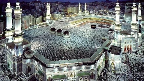 تعليق دخول الخليجيين لمكة والمدينة .. هذا هو سبب استثناء الأسبوعين