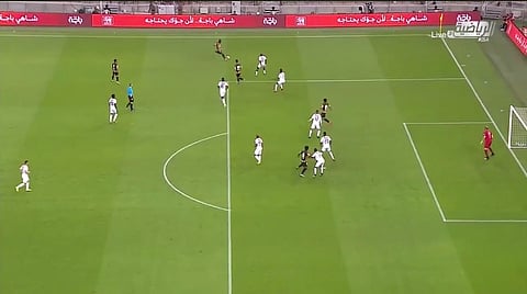 "فودة" و"الزيد" يتفقان: هدف الاتحاد الأول في مرمى الشباب صحيح
