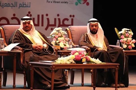 نائب أمير الرياض يفتتح المؤتمر "19" لجمعية جستن بجامعة الملك سعود