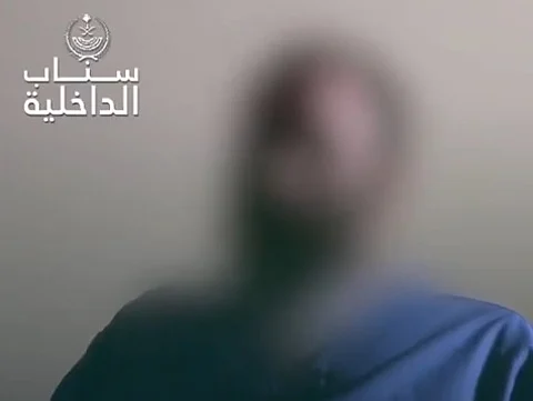 في "سناب الداخلية" .. قصة حقيقة خلافات أسرية ورسالة واتساب تُدخلان أبو عبدالعزيز للسجن 3 سنوات