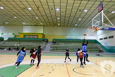 الأهلي يستضيف 3 جامعات ضمن فعاليات برنامج النادي النسائي